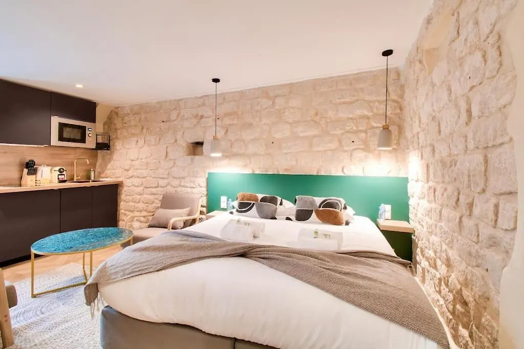 Cozy Apartement Heart Of Montmartre & Historic Paris-1