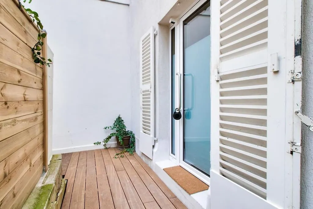 Cozy Apartement Heart Of Montmartre & Historic Paris-1